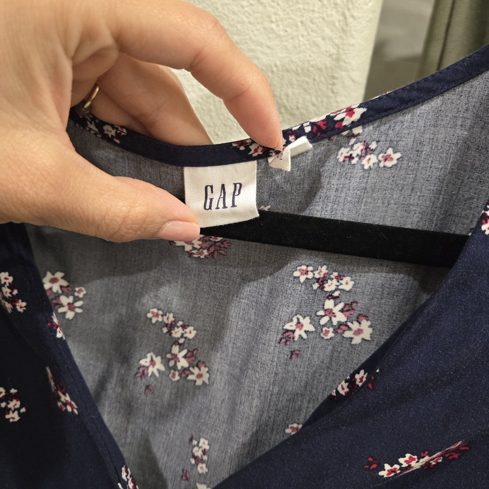 Navy Floral V-Neck Short Sleeve Dress - Picture 5 of 5